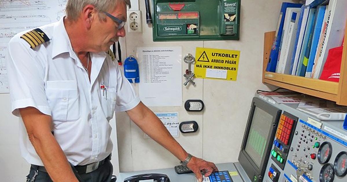 🛠️ Chief Engineer Duties, Responsibilities, and Salary